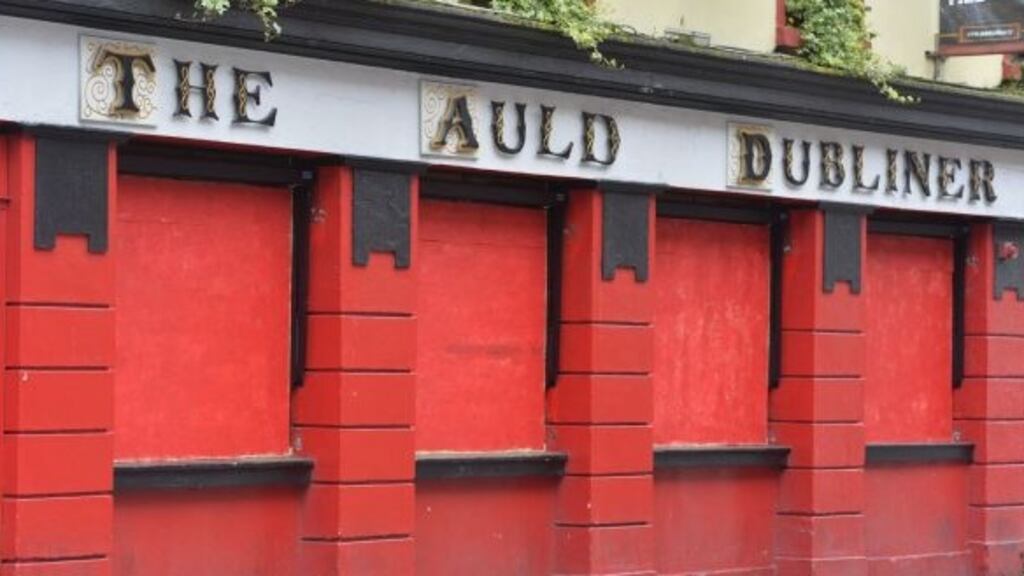 Ireland may need to consider reopening pubs on a county by county basis depending on local coronavirus threat levels, Mike Ryan, executive director with the World Health Organisation has suggested. Photograph: Alan Betson / The Irish Times