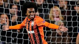 Chelsea confirm signing of Brazilian Willian