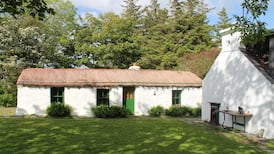 Seaside shacks and under the thatch - homes to rent in Donegal