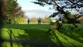 Fine Gael Senator calls for exemption to 5km travel limit for golfers and sea swimmers