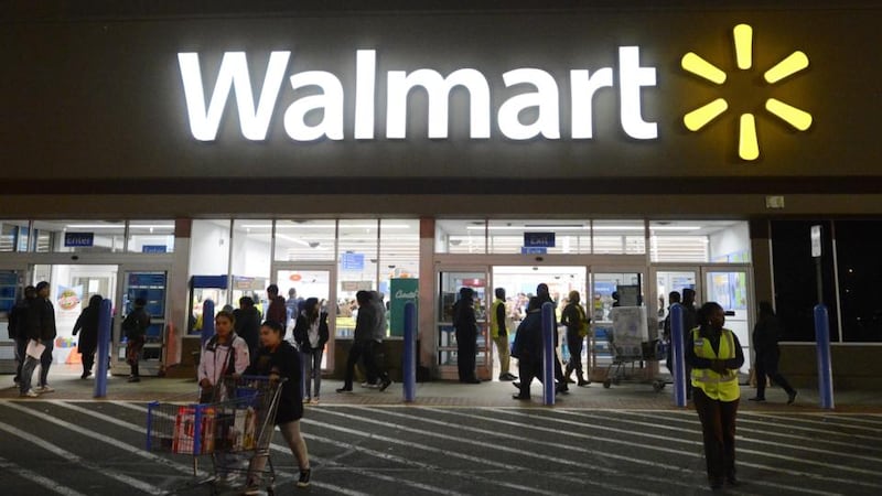 Wal-Mart taps insider to head international division