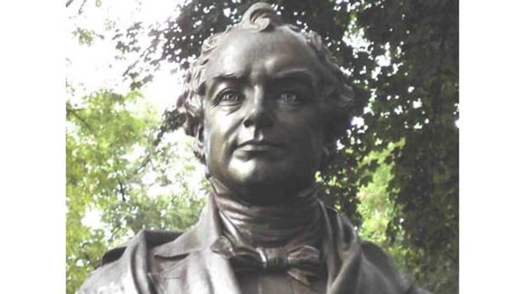 Inventor of misty Erin: Thomas Moore's statue in Central Park New York