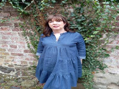 ED Thompson: Both of the diabetics in my family use trusty glucometers, which inform you of your blood sugar status from a droplet of blood pricked from the finger. They do these tests multiple times a day and have done for years.