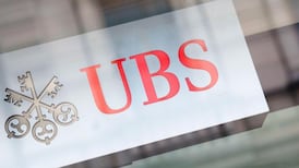 UBS increases bonus pool after strong year
