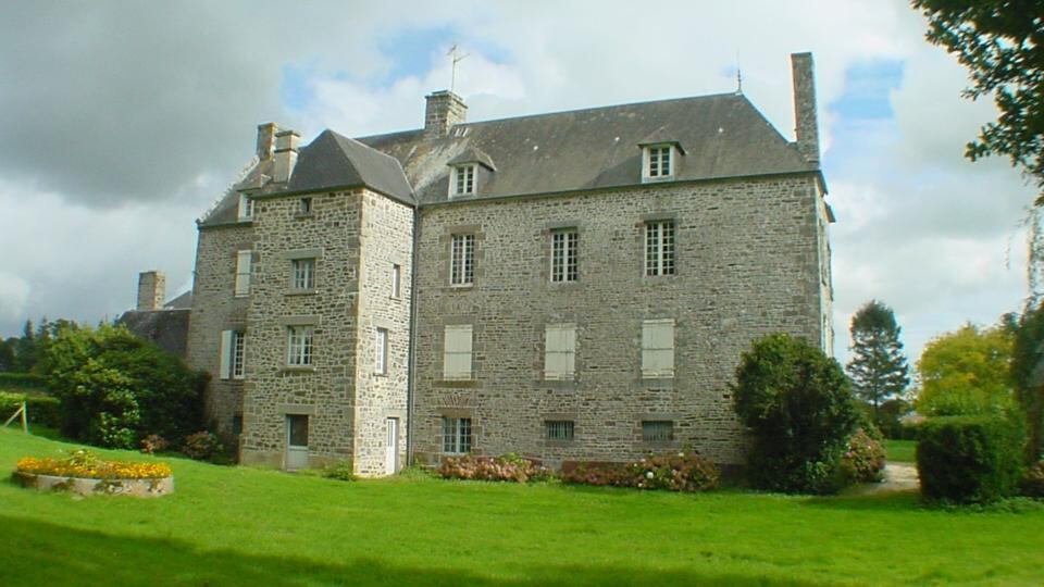 Manche, France: €399,000, latitudes.co.uk