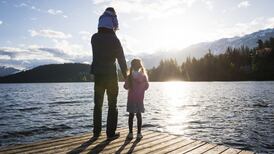 Old and young emigrants live different lives