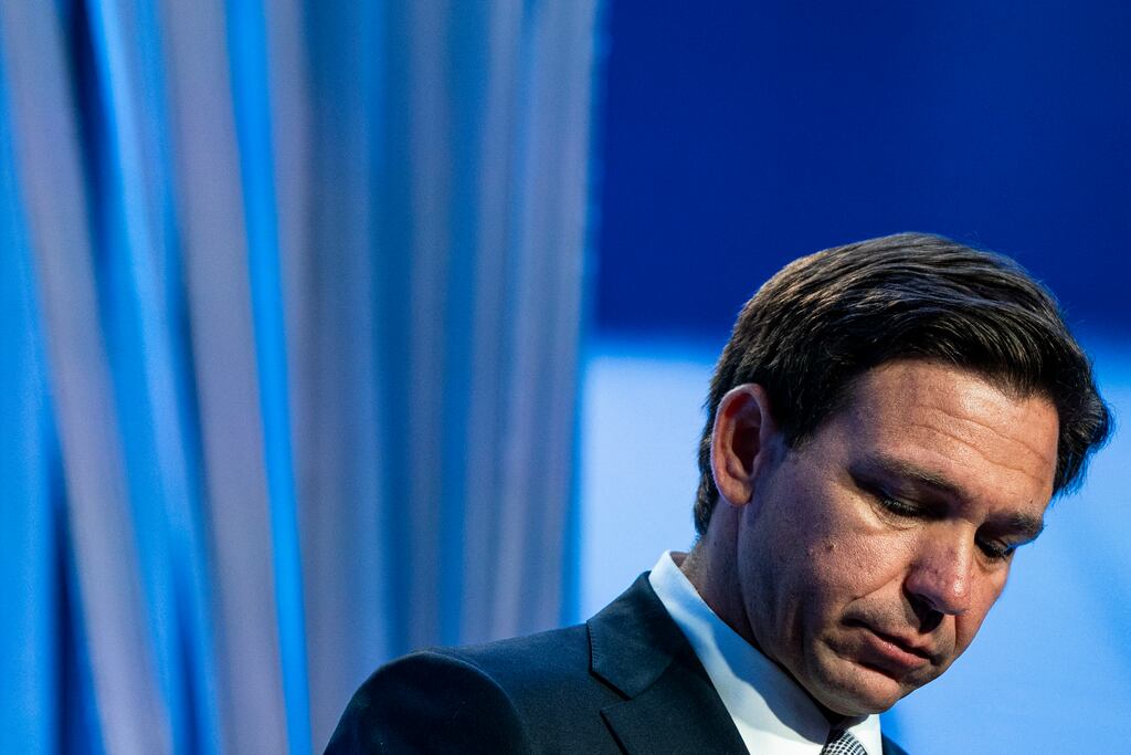 FILE — Republican presidential candidate  Gov. Ron DeSantis (R-Fla.) at the Moms for Liberty 2023 Summit in Philadelphia, on June 30, 2023. Republican voters view DeSantis favorably overall, but he has been unable to meaningfully narrow the polling gap between him and Donald Trump since entering the race, even as he remains the former president’s leading challenger. (Haiyun Jiang/The New York Times)