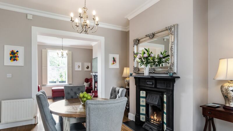 Interconnecting reception rooms