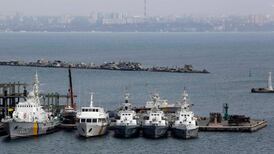 Russia ratchets up economic pressure on Ukraine