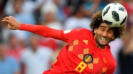 Marouane Fellaini signs new Manchester United contract