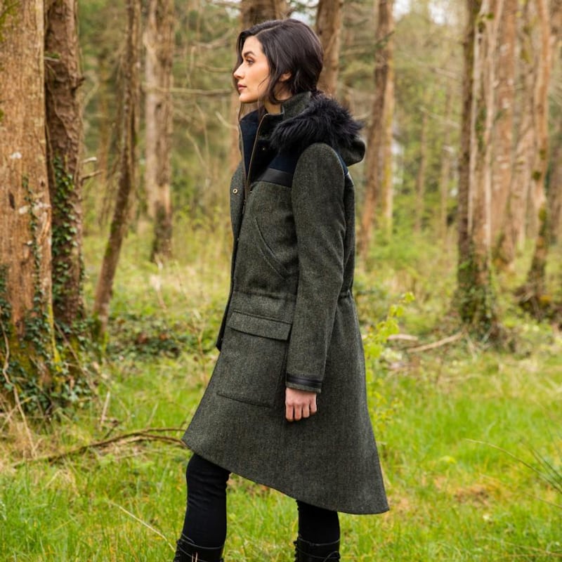 Tweed parka with faux fur trim hood (€490)