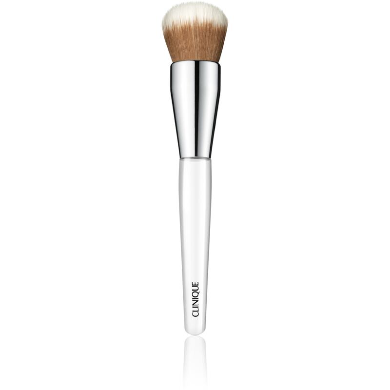 Clinique Buff Brush (€35)