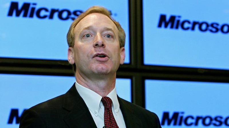 Apple and Amazon back Microsoft in data row