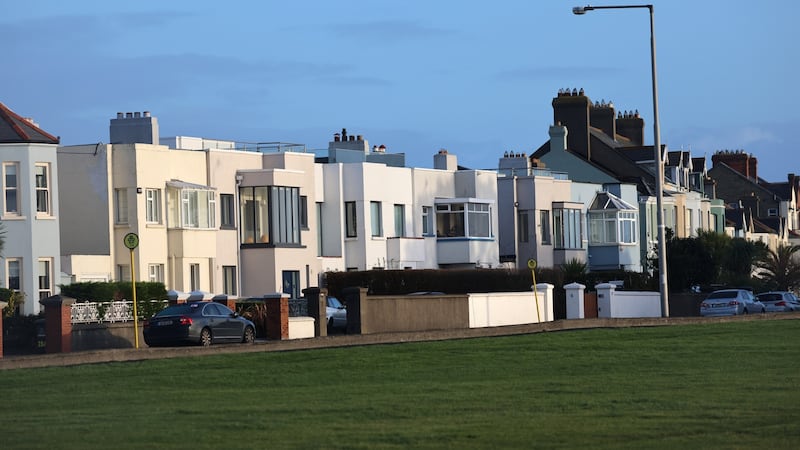 Sunshine Houses in Clontarf. An early attempt at the International Style in suburban Dublin.