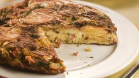 Spanish mayor refusing to pay for five-metre omelette