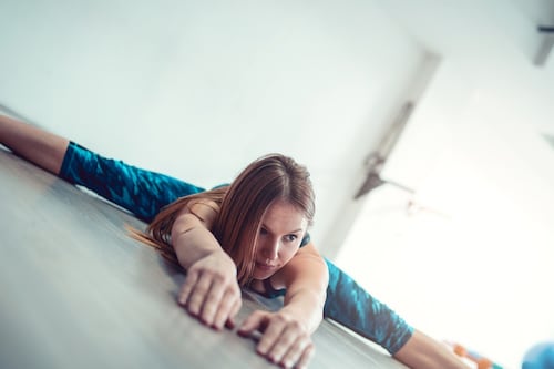 So you want to do the splits? Apparently, even the stiffest people can