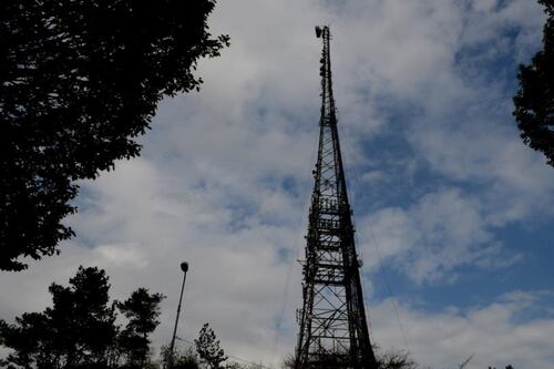 RTÉ to continue longwave service next year