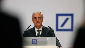 Deutsche Bank admits it is facing around 1,000 major lawsuits