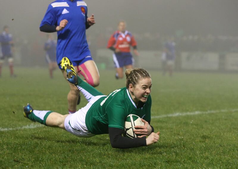Niamh Briggs scores a try during the victory over France in Ashbourne. Photograph; Dan Sheridan/Inpho