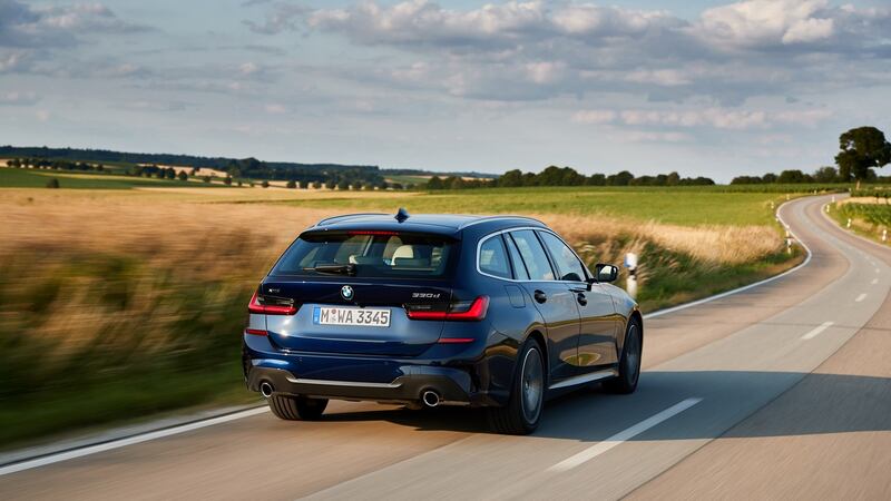 Style-wise, the Touring a slightly mixed bag. It looks less messy than the saloon, and less Lexus-esque around the rear (which is good) but the styling at the front is still a bit heavy-handed