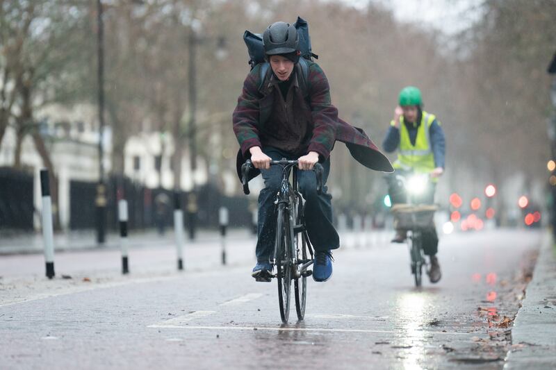 By walking or cycling during winter when the weather allows, you will easily knock €250 off your winter costs