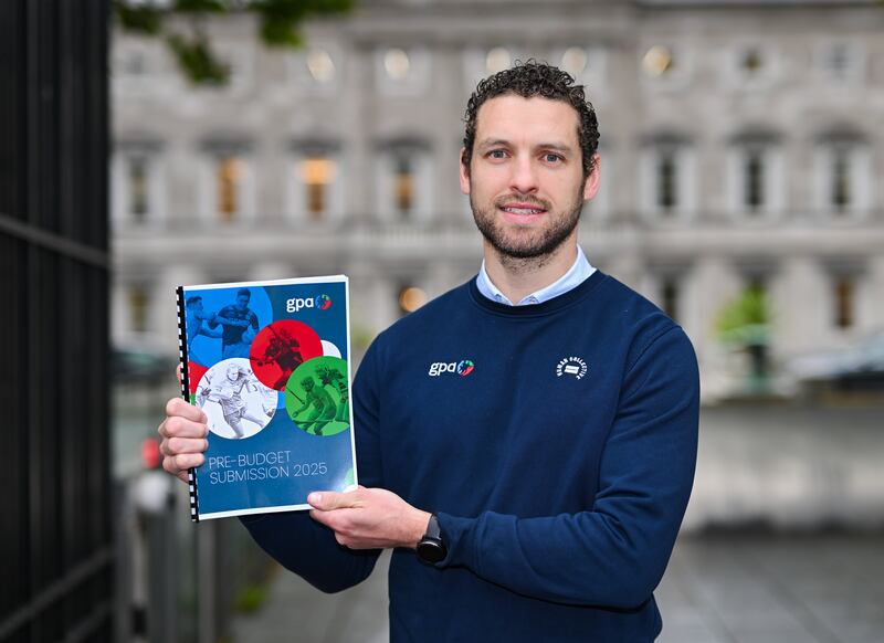 GPA CEO Tom Parsons at Leinster House with the association's pre-budget submission. Photograph: Stephen McCarthy/Sportsfile