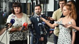 Should Israel Folau not be allowed to express his personal opinions?