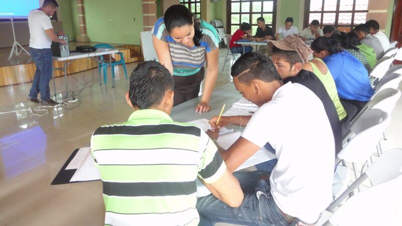 Participants on the Kenco programme in Honduras