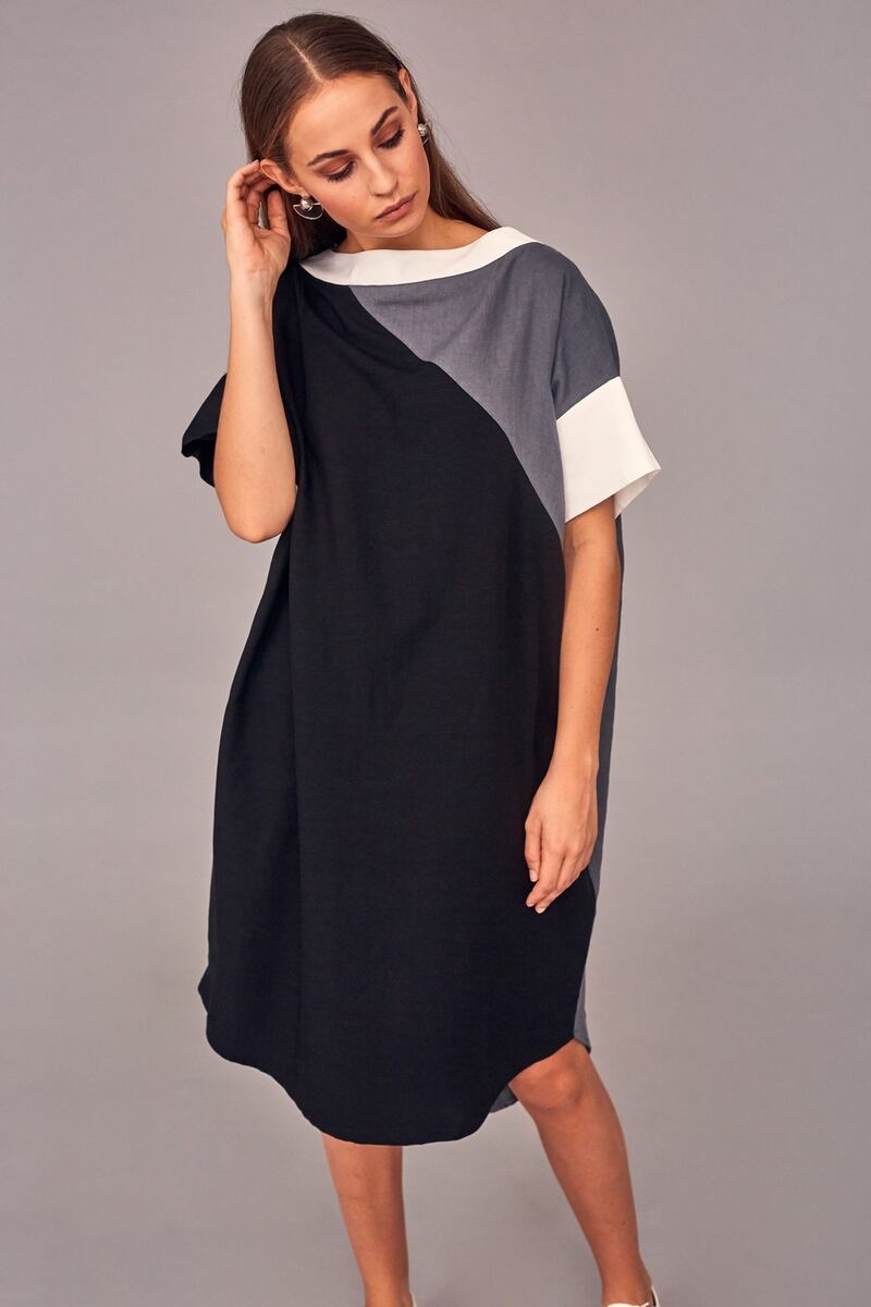 Colour block dress €199