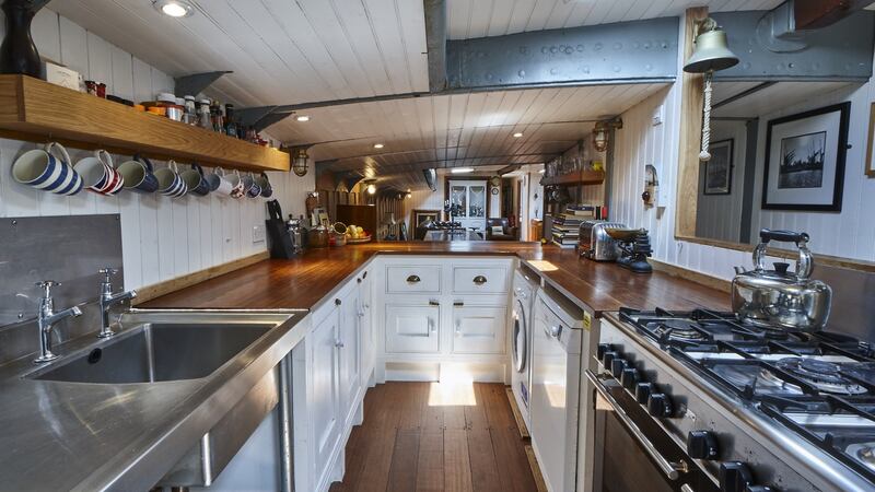 Xylonite: the Dunkirk houseboat’s galley kitchen