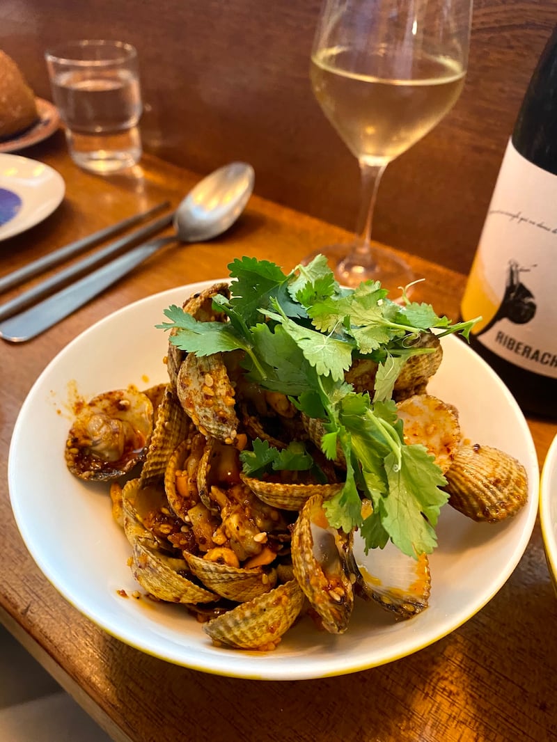 Clams with crisp chili sesame and peanuts at Double Dragon restaurant (52 rue Saint-Maur Paris 75011)