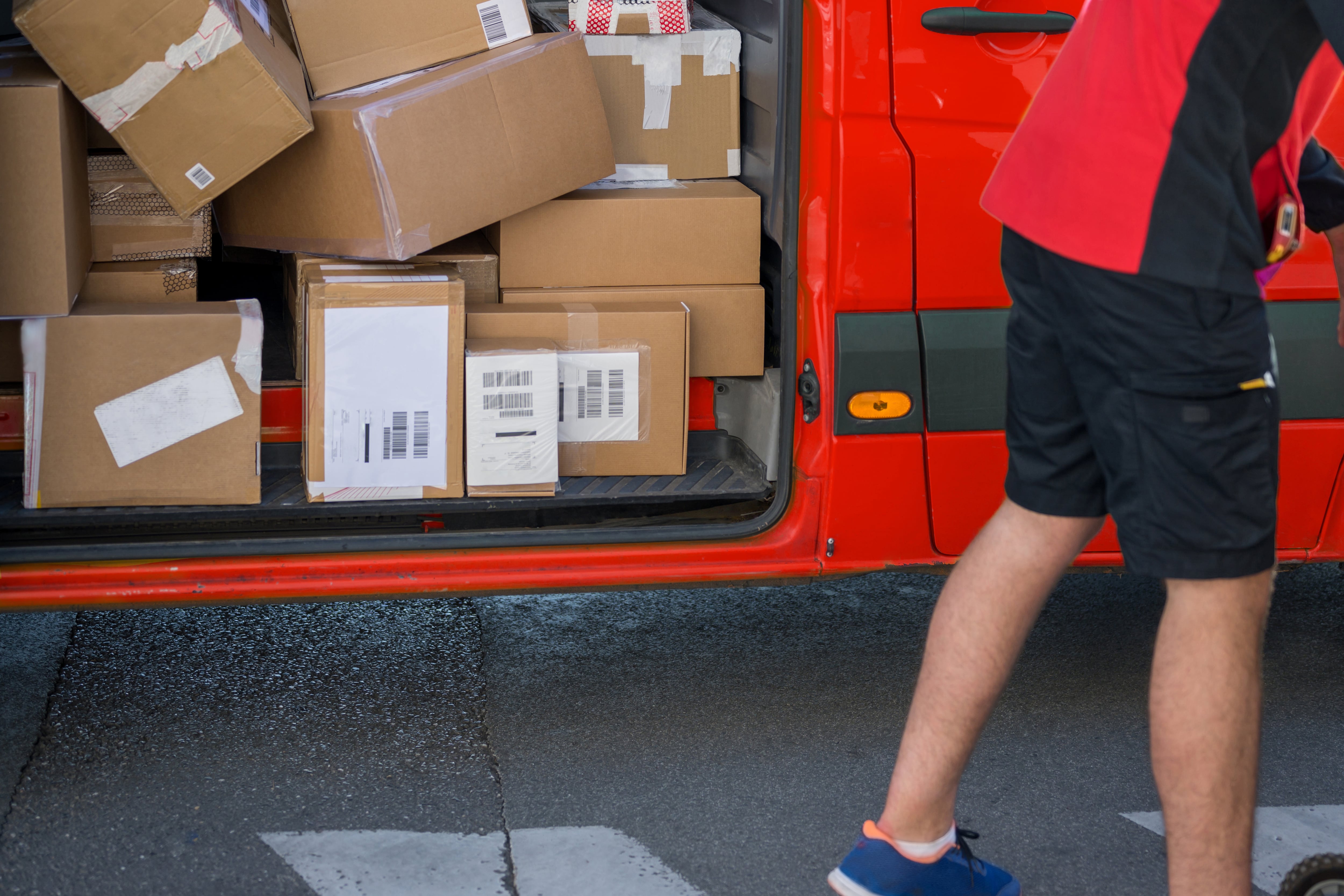 Fastway staff left without pay while up to 50,000 packages yet to be returned