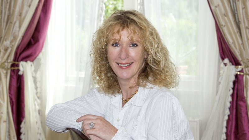 Interior designer, Karen O’ Rourke from Concept Design: “A very effective design trade trick, is to paint a stronger colour on the wall behind the unit, which creates more depth in the room.”