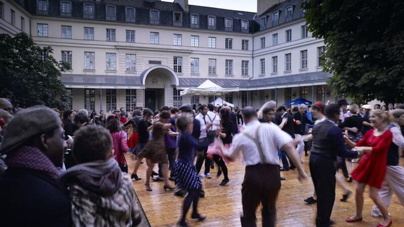 Centre Culturel Irlandais: the Paris centre’s annual swing ball