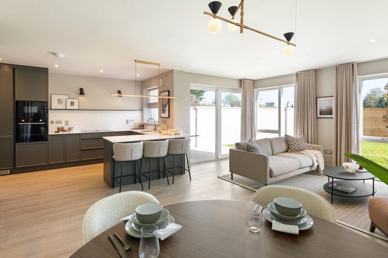 Kitchen/dining/family room