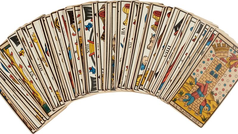 Tarot de Marseille, a deck of cards owned by Sylvia Plath, achieved 25 times its estimate, selling for £151,000 (€177,000) through Sotheby’s