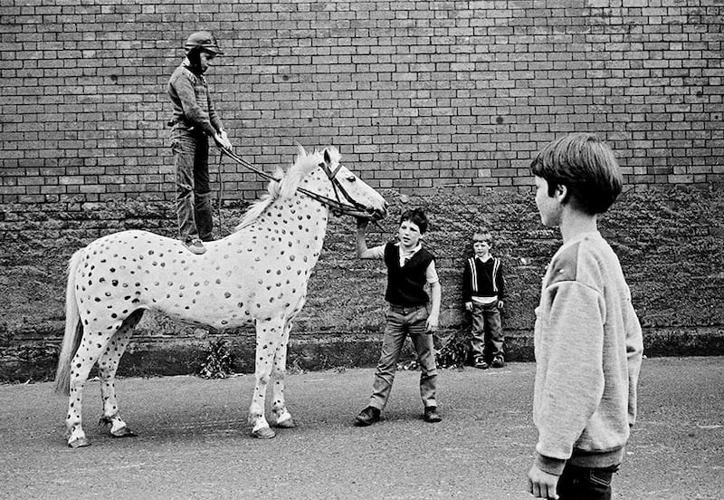 Painted pony, Smithfield, Dublin, 1989. Photograph: © Tony O’Shea