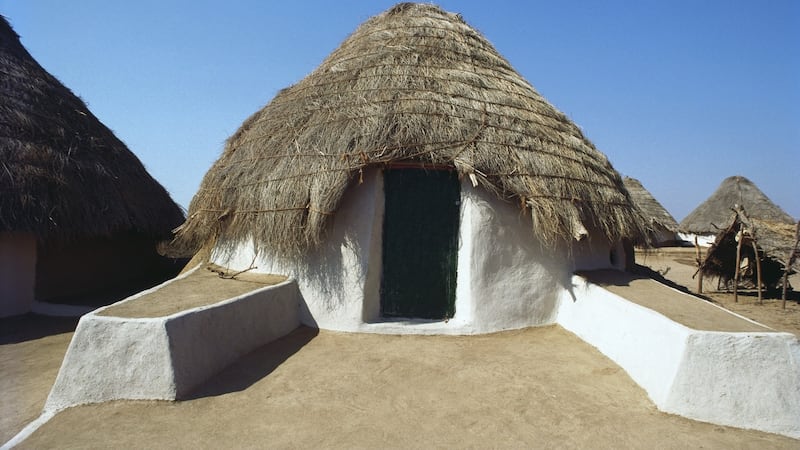 Earthquake-resistent “bunga” mud huts in Burj, Kutch.