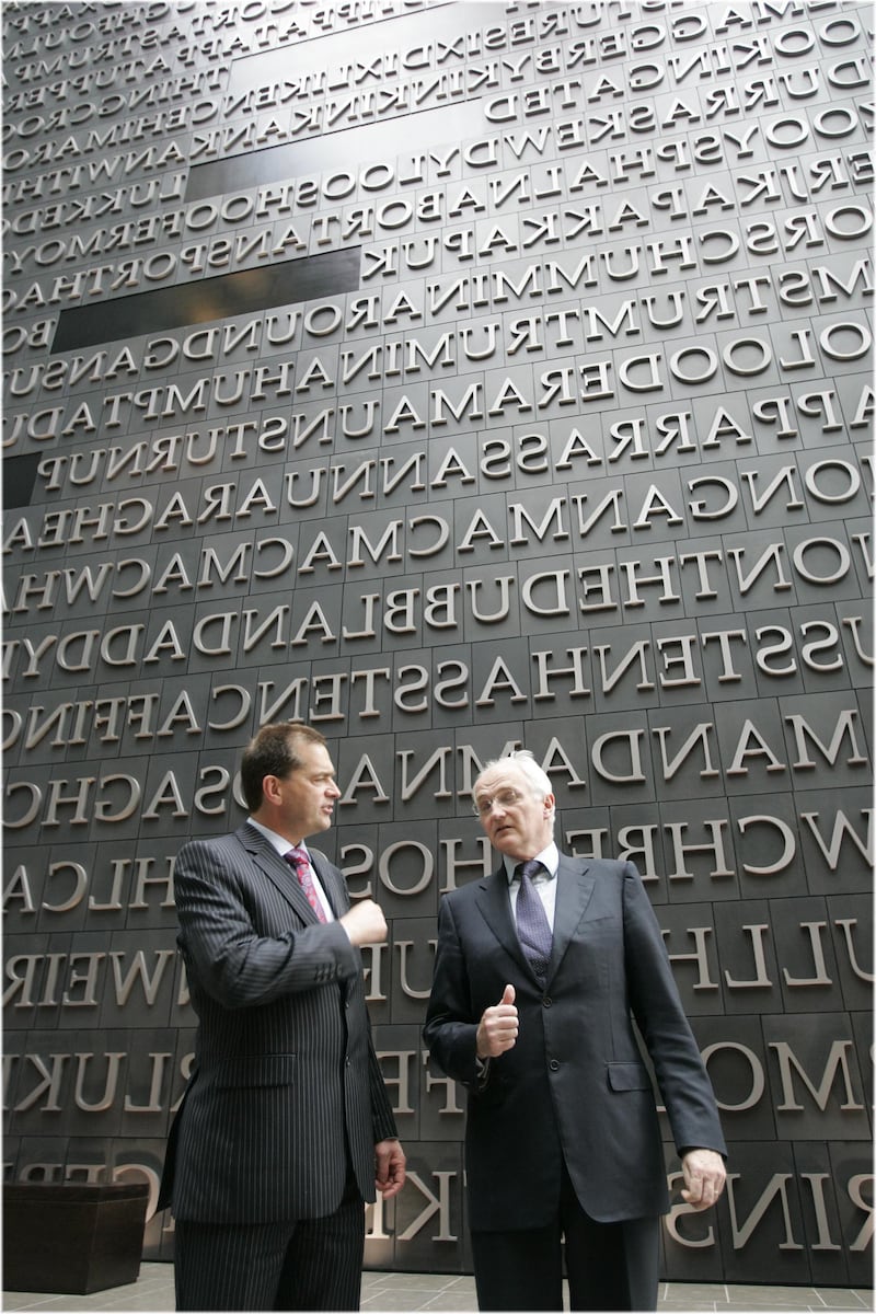 13/09/2010 - NEWS -
John Gormley, TD MInister for the Environment, Heritage and Local Government and Dominic Deeny, CEO Chartered Land, unveiling a plaque at Chartered Land's, Grand Canal Square office development to mark the achievement of a prestigious BREEAM 'Excellent' rating fore sustainable building, The unveiling took place in the atrium against a seven story wall of letters featuring 1,000 letters from Finnegans Wake.
Photographer: Dara Mac Dónaill / THE IRISH TIMES
Dara Mac Donaill