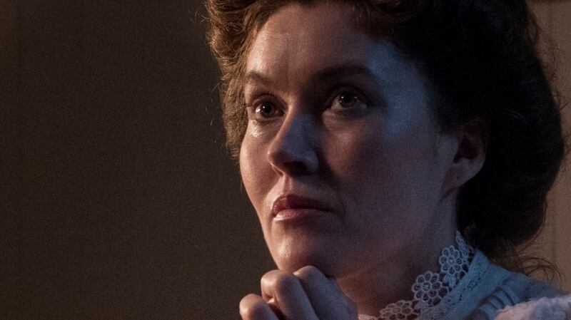 Mimi Carroll in Aithrí (Penance)