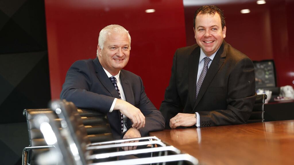 (L-R) John Moran, CEO, JLL Ireland and Conor O’Gallagher, MD of Guardian Property Asset Management. Photography: Conor McCabe Photography/ Jll Picture