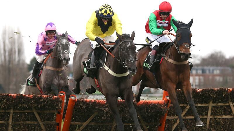 Elixir De Nutz and Tom O’ Brien (centre) ground out an impressive win in the Tolworth Hurdle at Sandown. Photograph: Julian Herbert/PA