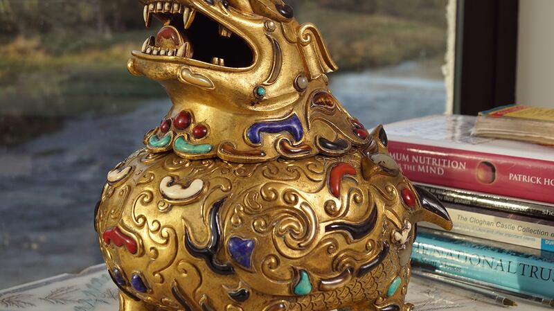 Lot 59, a Qing dynasty censer €15,000– €20,000 Sheppard’s