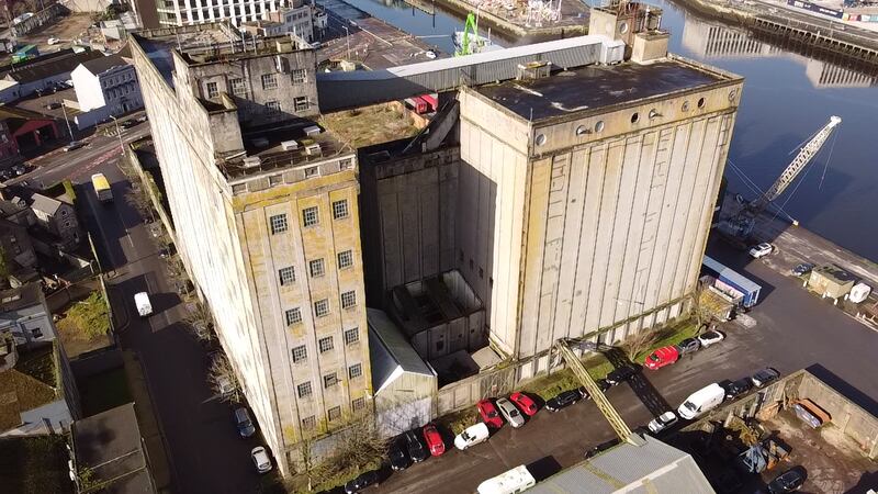O’Callaghan Properties has offered material generated by the demolition of the silos to Iarnród Éireann for use as infill