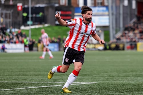Derry City beat Shamrock Rovers at Brandywell to keep Premier Division title race alive