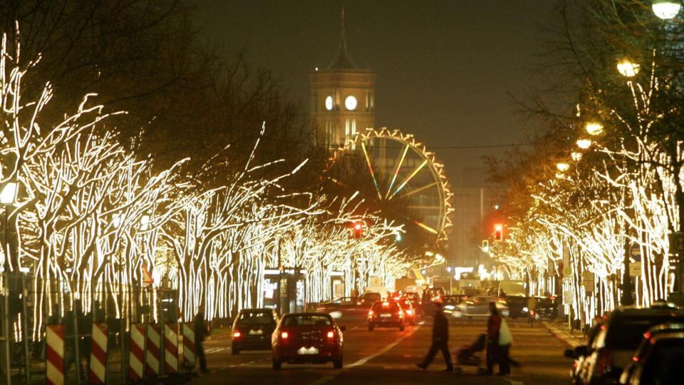 Heinrich Böll, Hugo Hamilton and Alexandra Richie are your recommended guides to Germany this summer