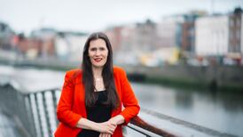 Government unable to say when all asylum seekers will be accommodated