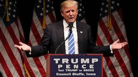 Trump attacks Clinton over  Denis O’Brien links