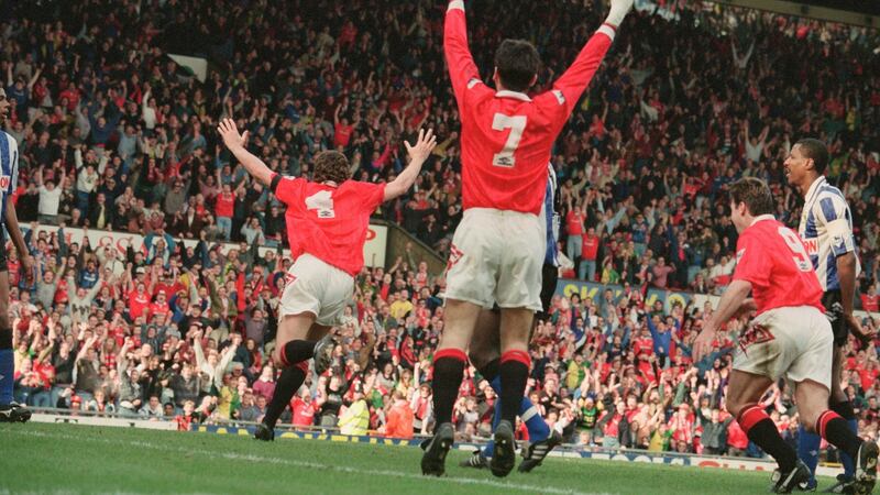 Steve Bruce celebrates the 96th minute winner for Manchester United against Sheffield Wednesday in 1993. Photo: Dennis Hussey/Mirrorpix/Getty Images