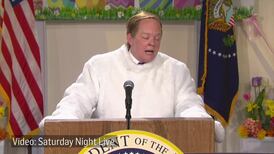 Melissa McCarthy returns as Sean Spicer to 'apologise' for Hitler remarks